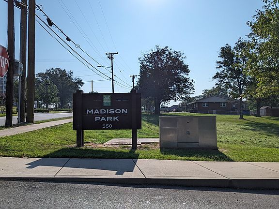 5th image of 200 Myatt Dr