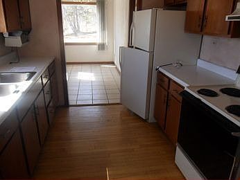2nd image of 4843 2nd Ave N