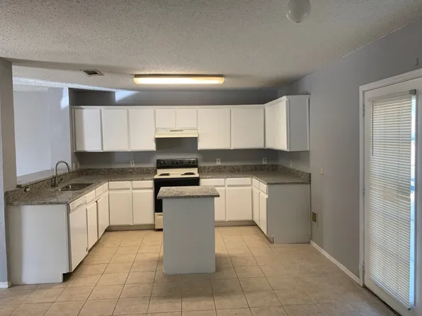 5016 Urban Ave, Dallas, TX 75227