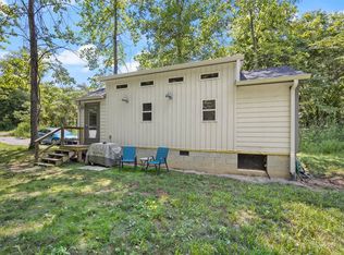 2948 Chestnut Grove Rd, Columbia, KY 42728