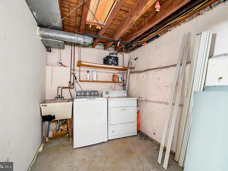 4814 Devereaux St — Photo 15