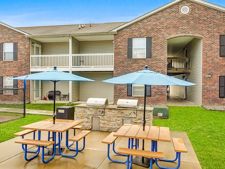 Highland Ridge Apartment Homes — Photo 20