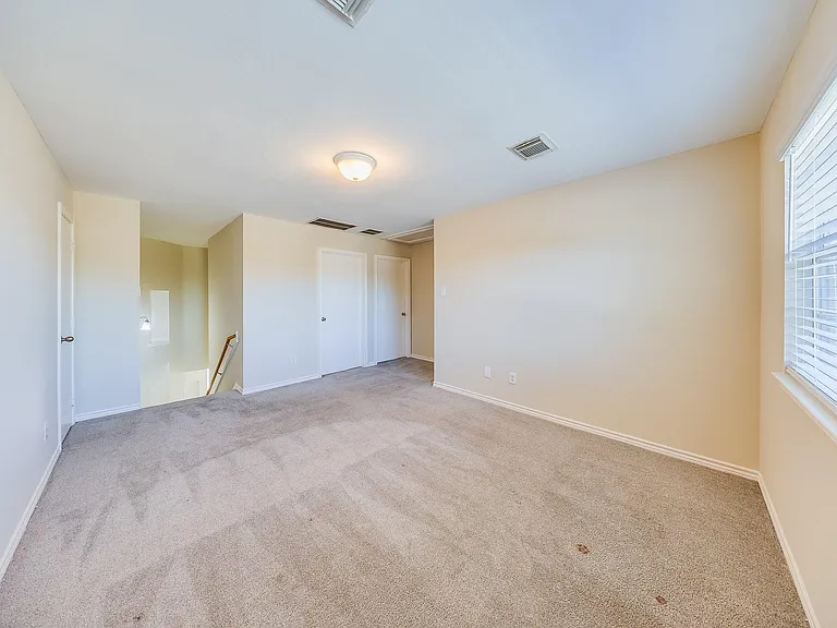 20003 Rustic Lake Ln — Photo 12
