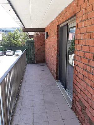 Rented by Max & Associates Realty Corp | media 10