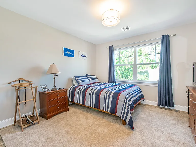 6 Elm St #10 — Photo 17