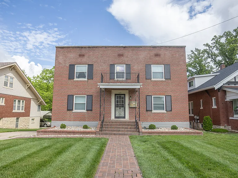 1628 W Main St #B — Photo 23