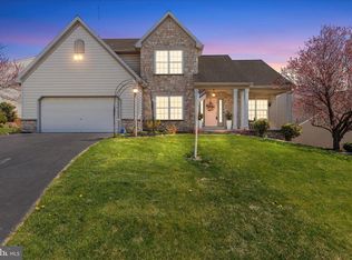 919 Hedgewyck Ln, Elizabethtown, PA