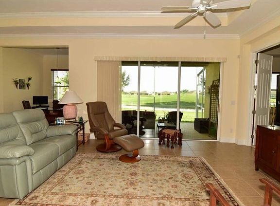 4th image of 2121 Sifield Greens Way