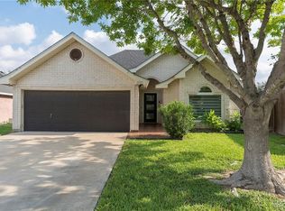 2203 E 21st St, Mission, TX 78572
