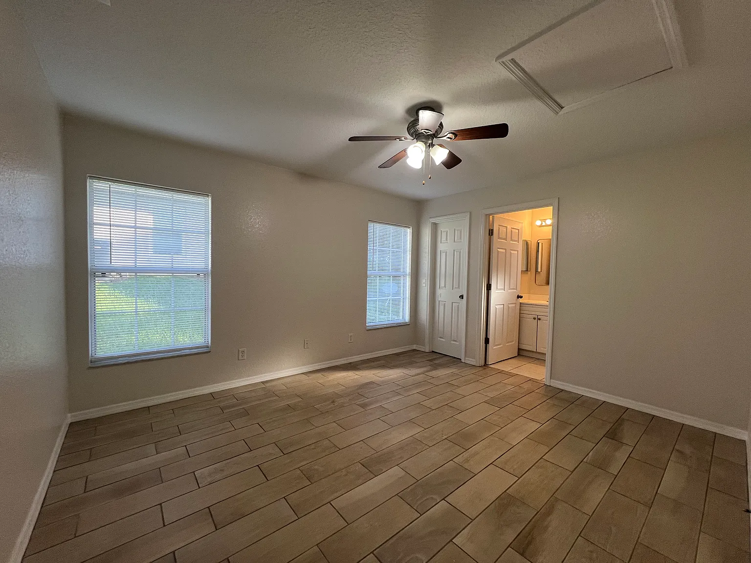 N Peachtree Way, Dunnellon — Photo 2