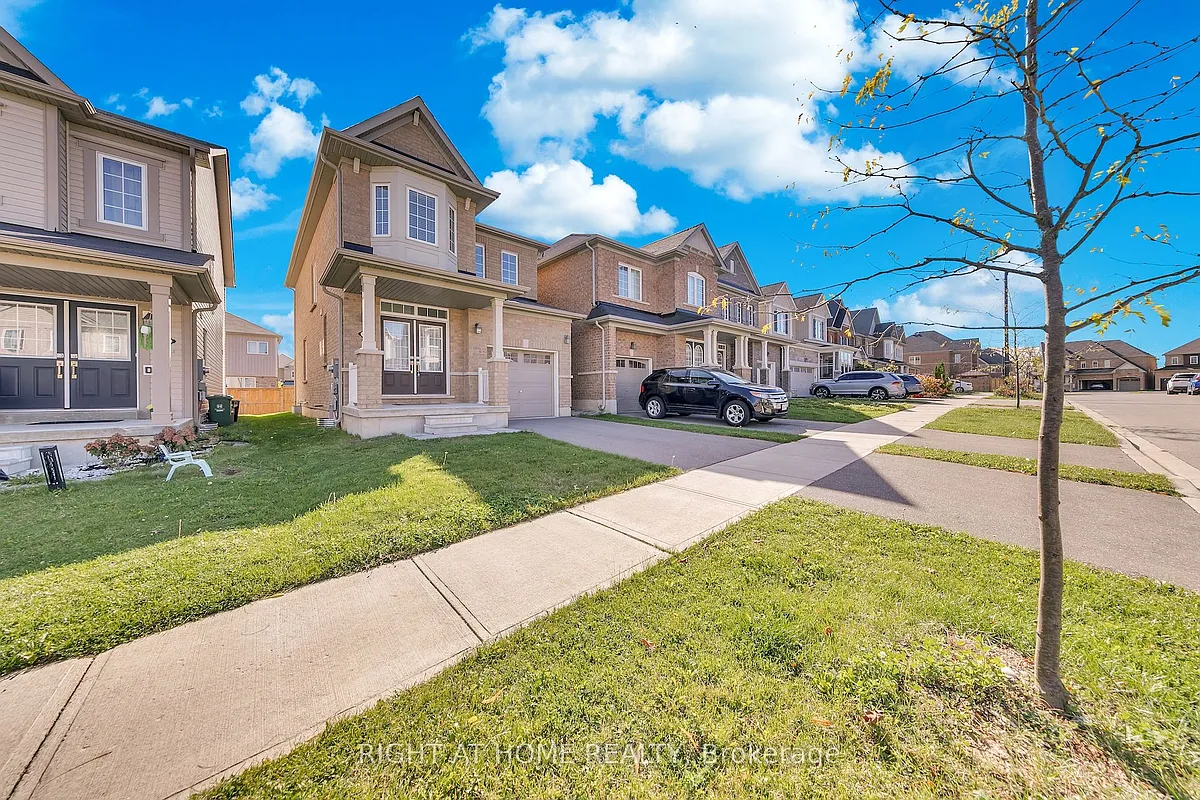 Building Photo - 32 McCargow Dr