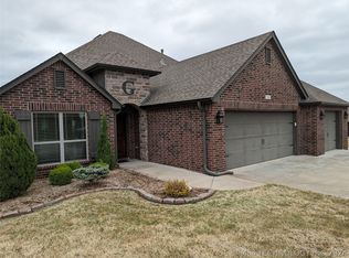 7508 E Memphis St, Broken Arrow, OK 74014