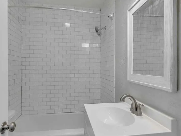 2929 Teakwood Dr — Photo 11