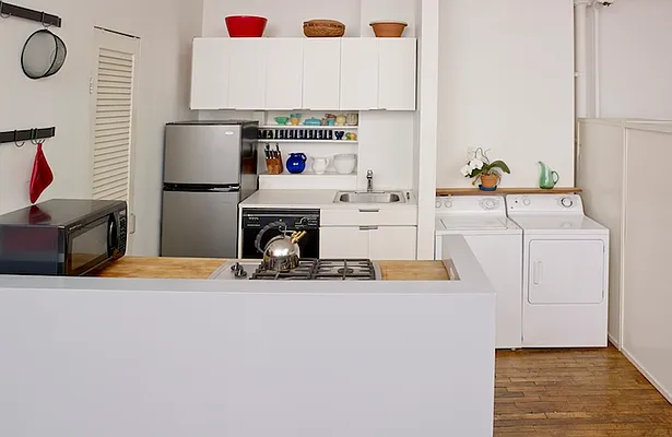 Rented by City Connections Realty | media 15