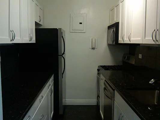 Rented by Stonehenge NYC LLC | media 3