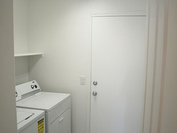 4th image of 16365 W Paradise Ln