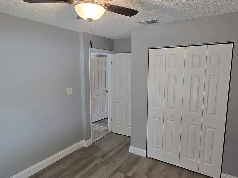 1340 Paradise Ln — Photo 8