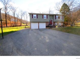 3 North Cir, Stony Pt, NY 10980