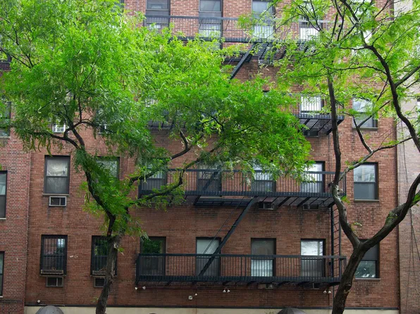 455 West 43rd Street