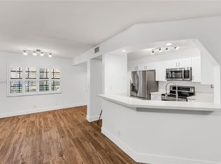 Lakeview Courts At Jacara, Fort Lauderdale, FL 33322
