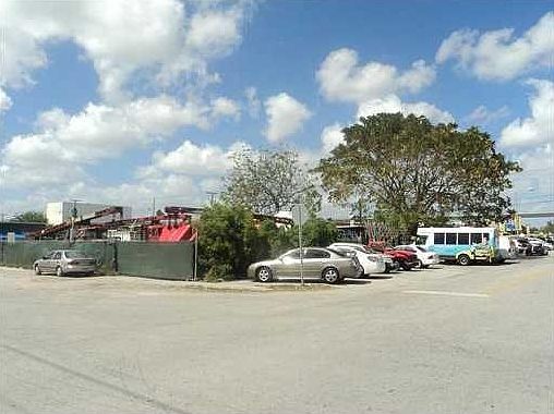 2nd image of 3510 NW 35th Ave