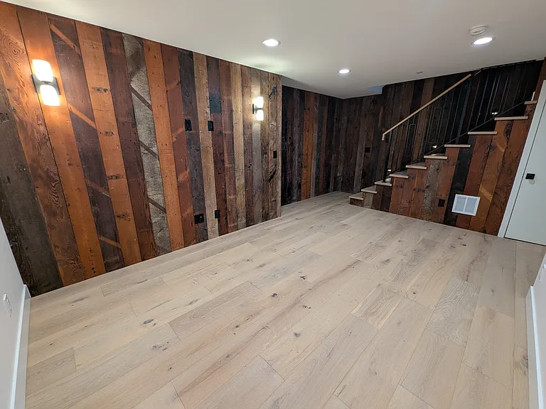 3951 W Barrett Ln — Photo 22