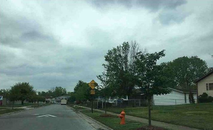 2nd image of 585 Fox Ridge St
