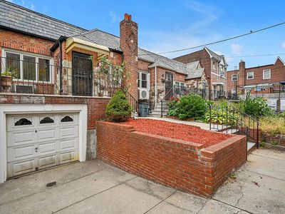 3116 48th St, Long Island City, NY, 11103