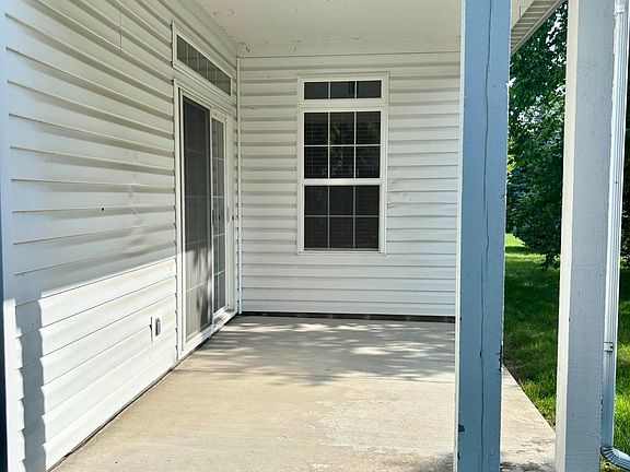5th image of 3654 Chesterfield Way