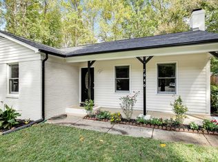 7640 Farm Gate Dr, Charlotte, NC 28215