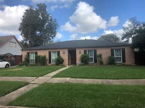 8107 Morley St, Houston, TX 77061
