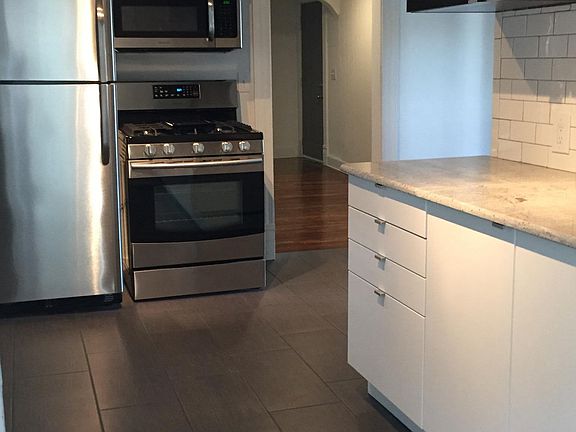 2nd image of 1006 Bridge St NW #2