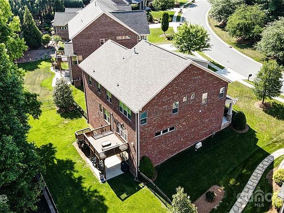 3rd image of 4092 Granite Cir