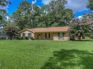 7410 Flatwood Dr, Greenwood, LA 71033