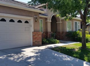 799 Century Ln, Clovis, CA 93612