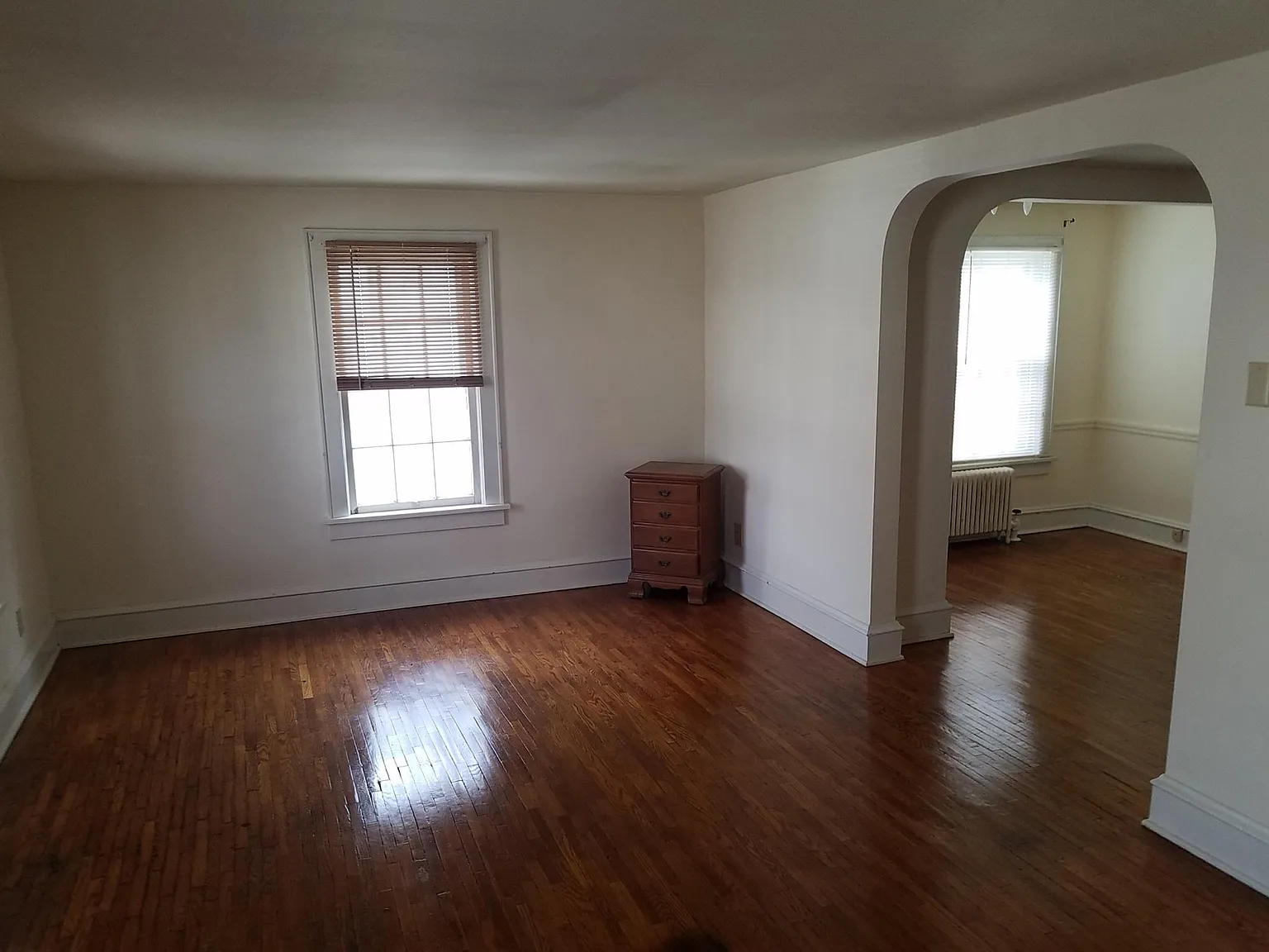 146 W 8th St — Photo 2