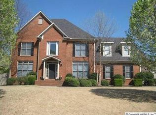 2710 Summerwind Dr, Decatur, AL 35603