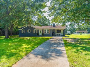 207 Deerfield Rd, Rockingham, NC 28379