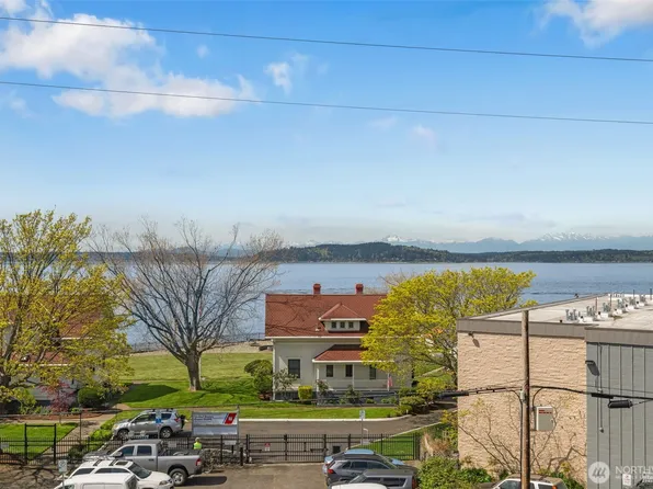 3142 Alki Avenue SW #303, Seattle, WA 98116