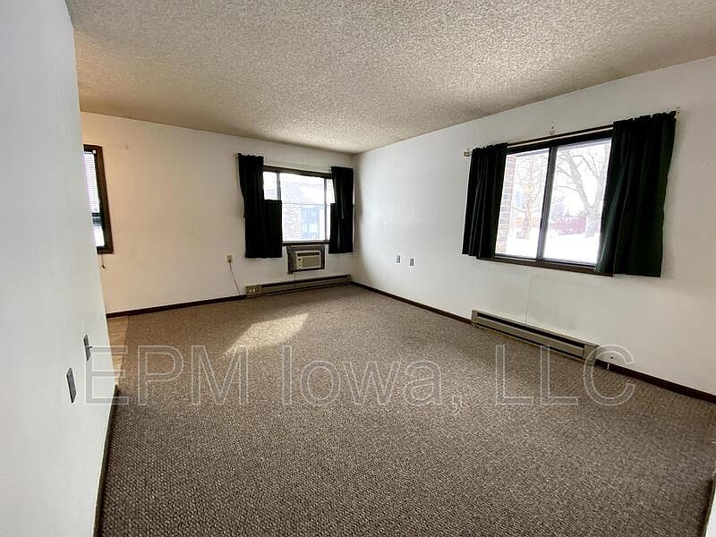 209 Estelle St Dysart, IA, 52224 Apartments for Rent Zillow