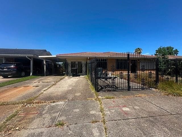 1st image of 4556-58 Lafon Dr