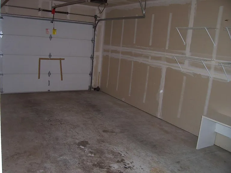 Single Car Garage w/opener