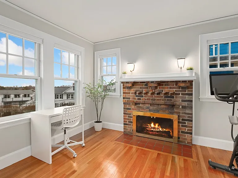 54 Edgecliff Rd #2 — Photo 14