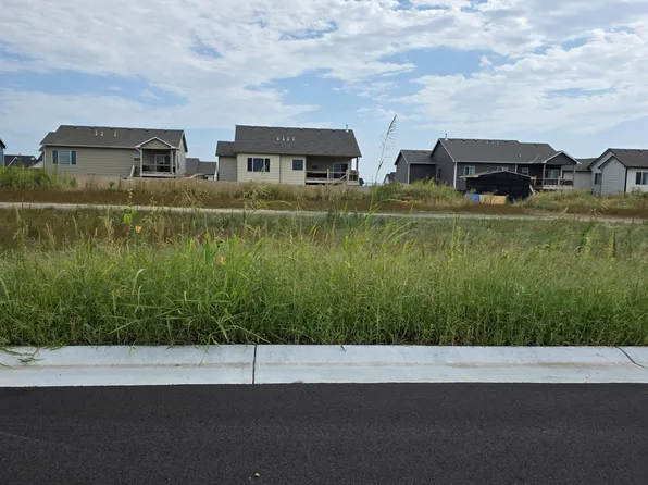 1511 E Northridge St, Valley Center, KS 67147