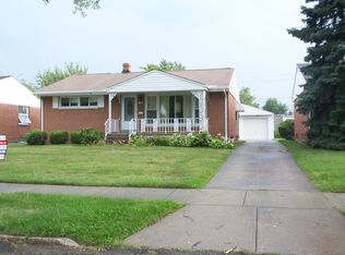15708 Steinway Blvd, Maple Heights, OH 44137
