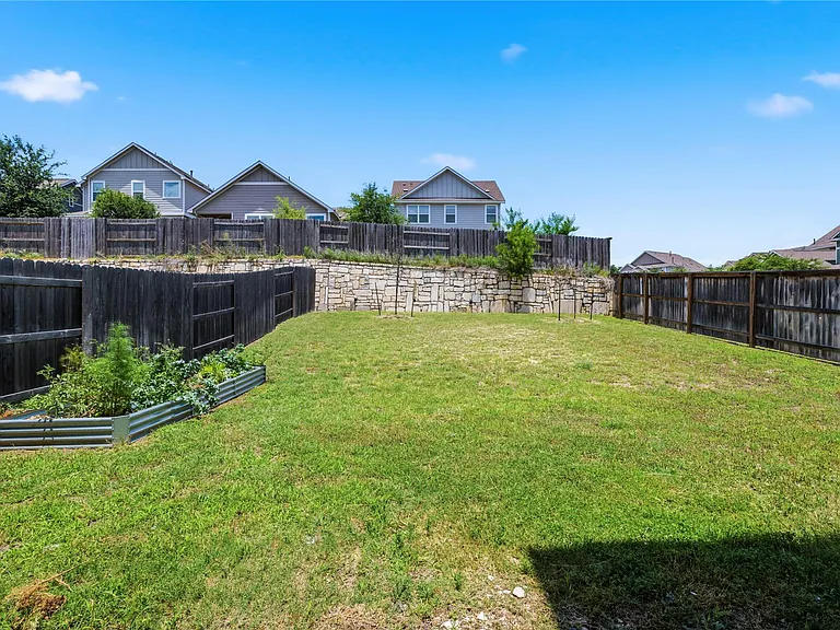 100 Wind Flower Ln — Photo 35