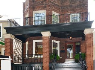 1503 W Victoria St, Chicago, IL 60660