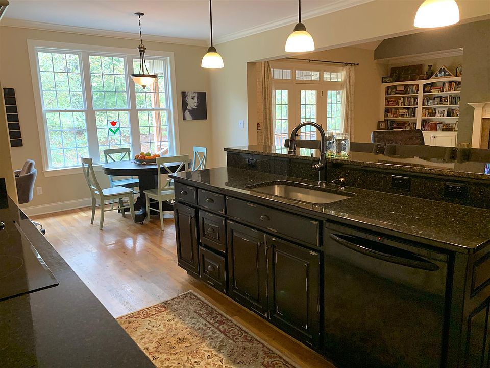 2nd image of 411 Albemarle Dr