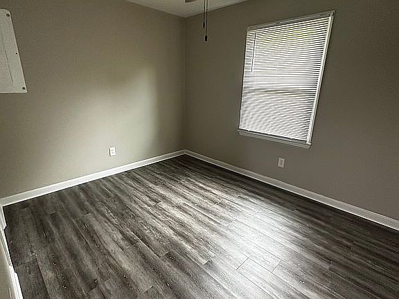 5th image of 9021 Ransdell Rd