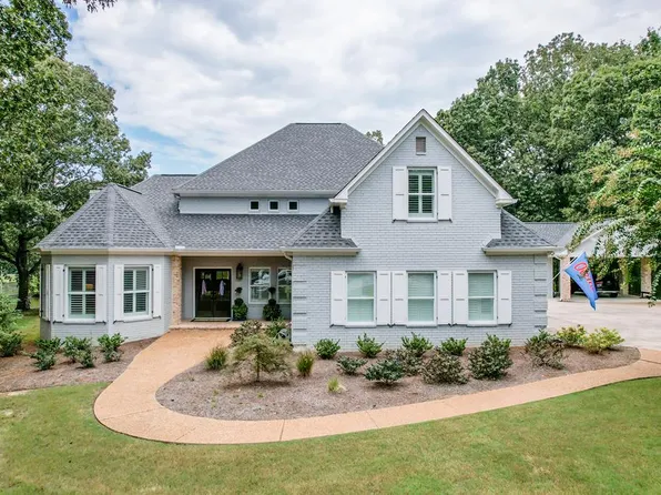 403 Lakeview Ct, Oxford, MS 38655